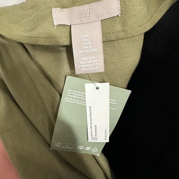 H&M beautiful wrap over dress. Size L. Color - Khaki green - Picture 4 of 5